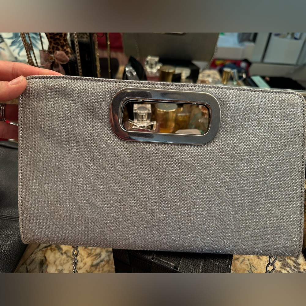 Going out clutch. Silver shiny glittery material
